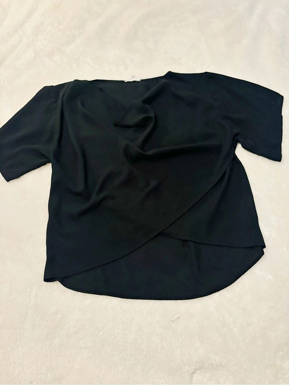 ANNIEWEAR Black Blouse Size Large Like New